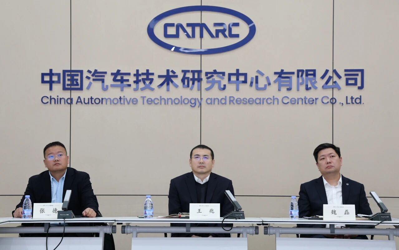 0476cac1ec5a0174b80126127ce91bc6.jpg b36ed715c49489a26ae92b6f925b77ab.jpg