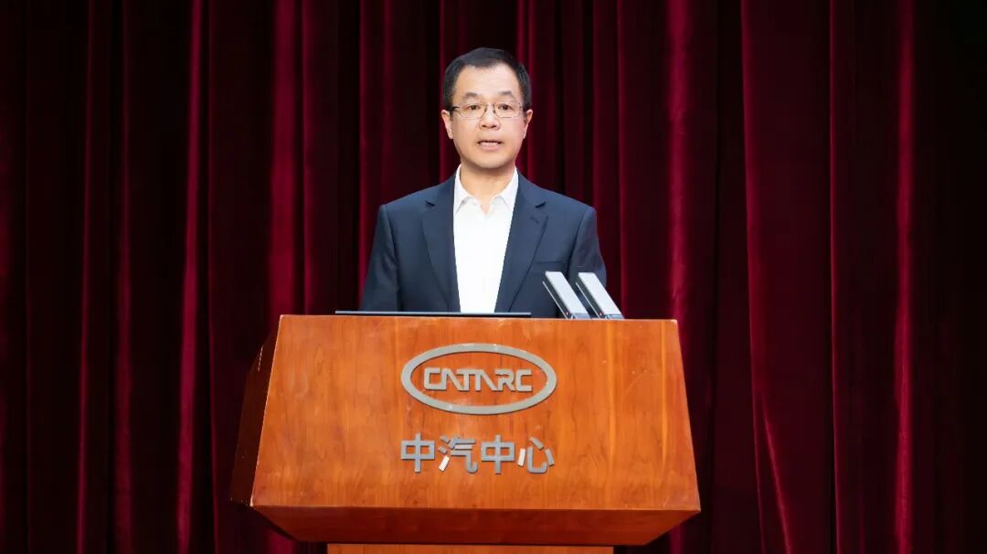 c1b88c745f1fa53f3bbc61129fbc3a34.jpg 1ef17772ea9e78601cb72a08c95f3cad.jpg